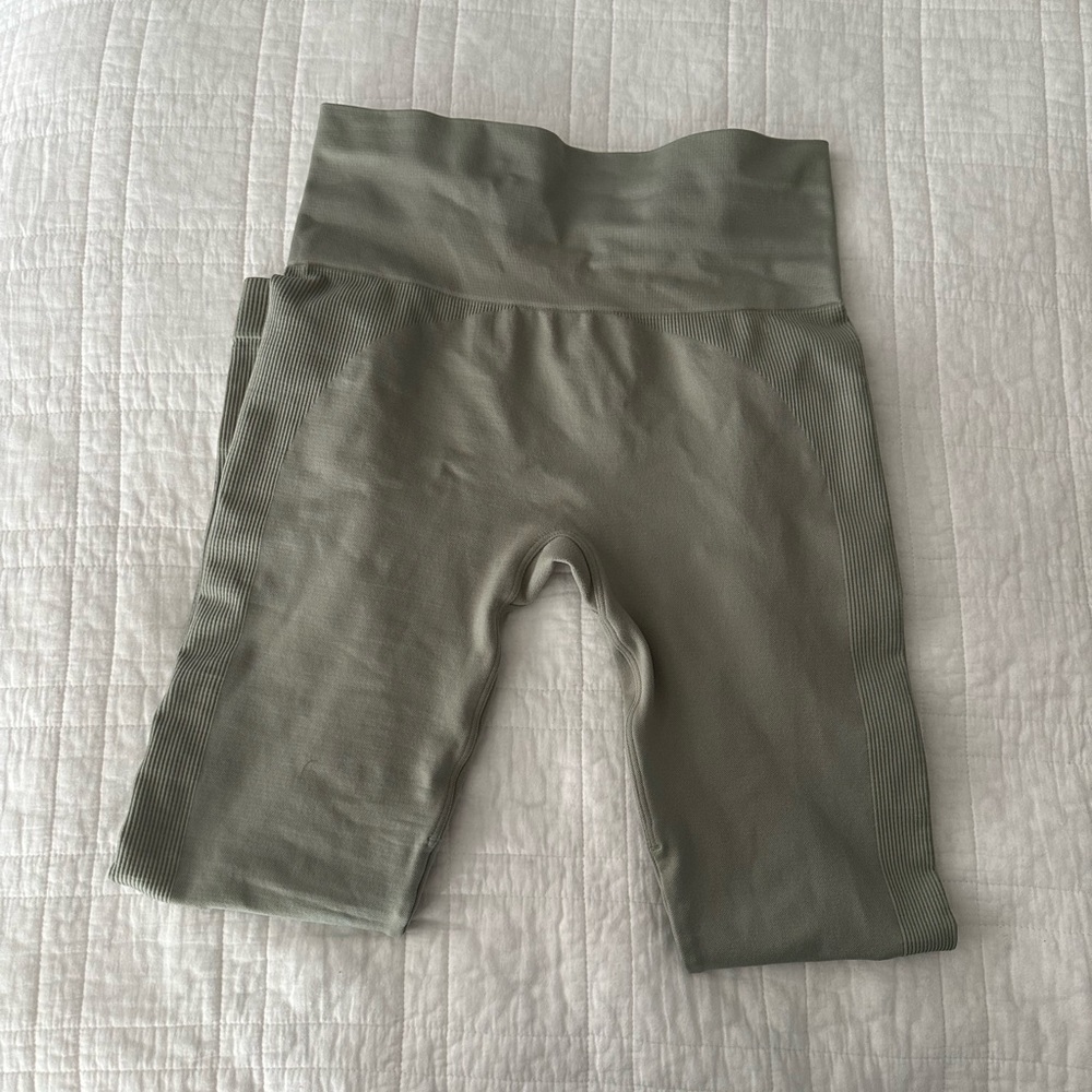 Set Active Scupltflex Jade Green Leggings size M